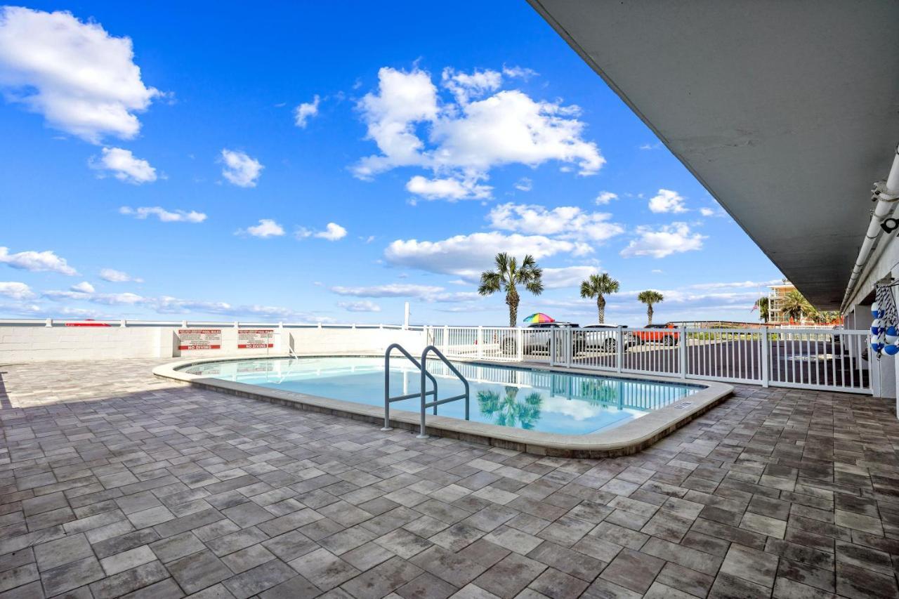 Sunset Chateau 506 - Premier St. Pete Beach Exterior photo